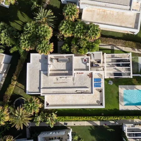 Moderna De Lujo En Alquiler Vacacional En Villa
