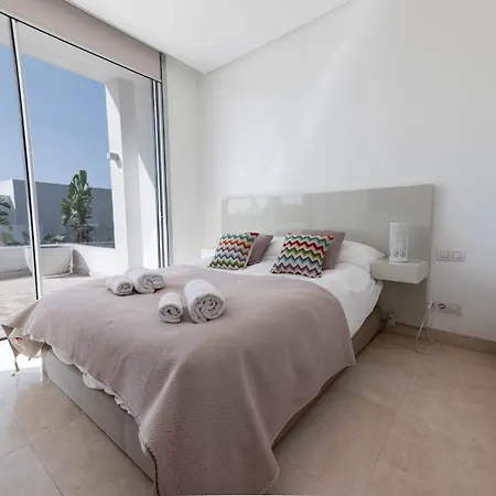 Villa Moderna De Lujo En Alquiler Vacacional En Marbella